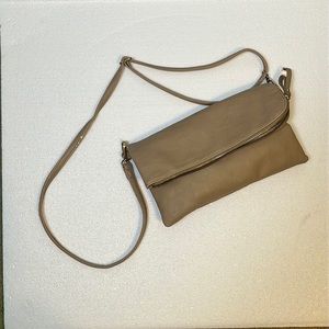 Charming Charlie Crossbody tan purse